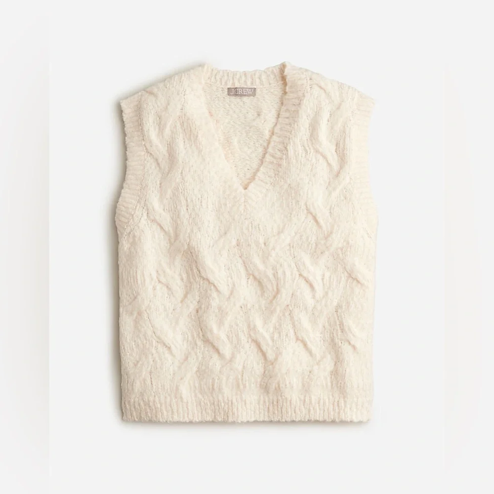 J.Crew Relaxed cable knit V neck sweater vest BV371